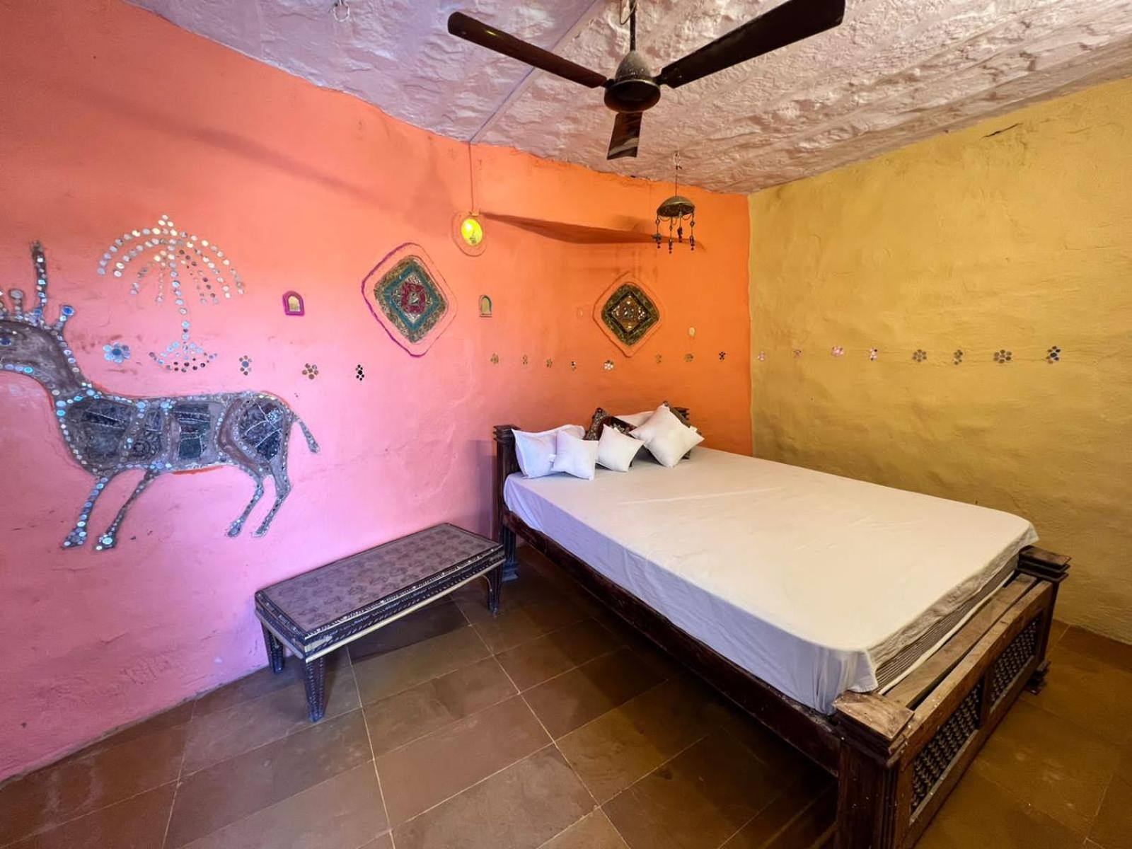 Saffron Guest House ไจซัลเมอร์ ภายนอก รูปภาพ